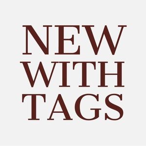 NWT 🆕 CLOSET ITEMS